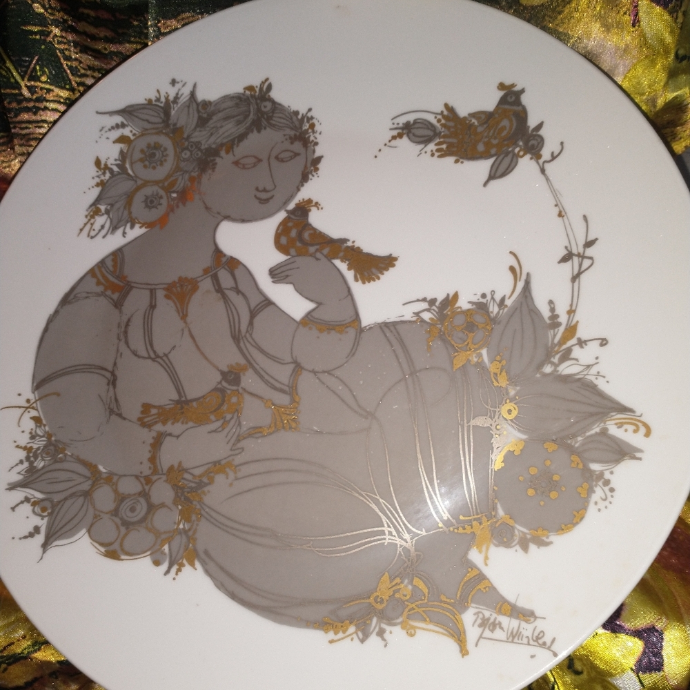 MAGNIFICENT ROSENTHAL GAIA /EARTH WOMAN BY WiiNBLAD PLACQUE PLATE